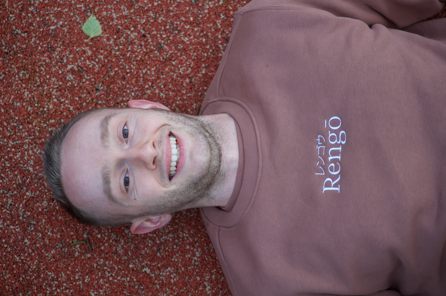 Sweatshirt ENSO Nuit – avec initiales sur la manche